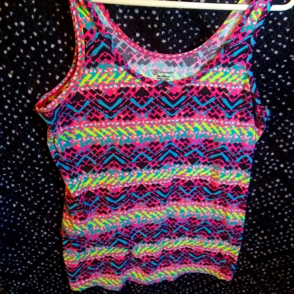 No boundaries XXL tank no flaws like new